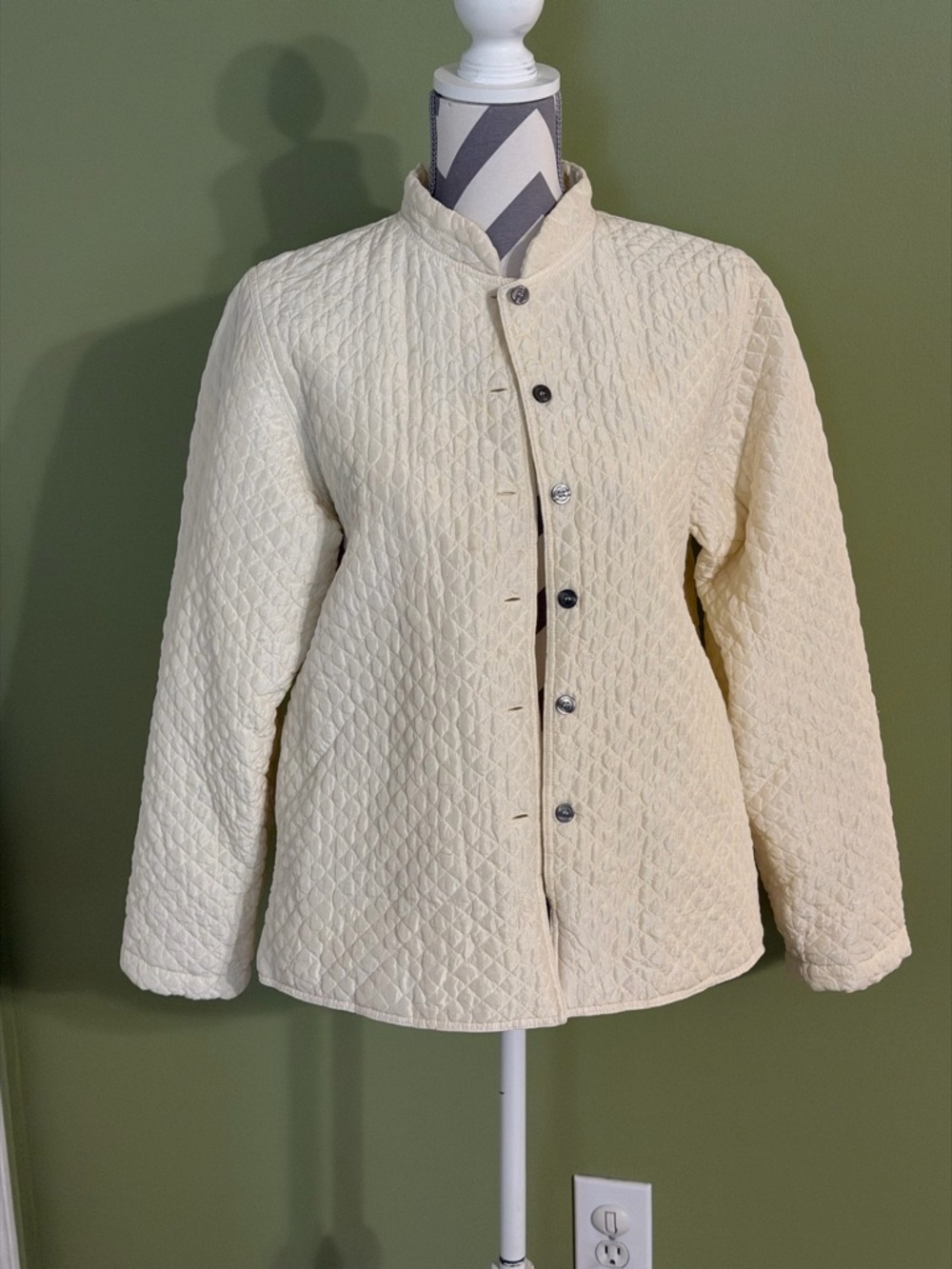 Kiko quilted silk jacket cream